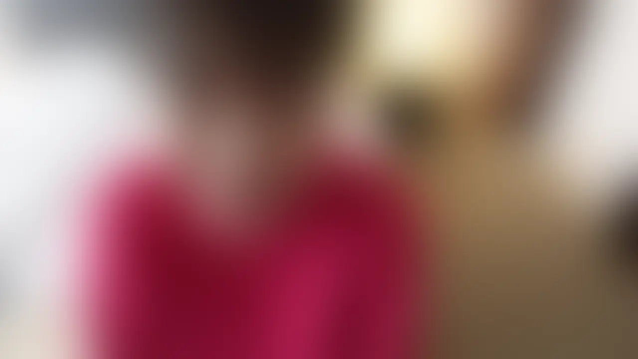こちらは、全編ぼかしの入った動画です。 雰囲気をお楽しみください🥰
【匿名度AAA:完全匿名!】広告代理店/WEBデザイナー@豊洲/人妻(28歳)/美大卒クールビューティー/静かにたぎる妖しい瞳のDカップ和風美女/仕事中は静謐な佇まいを崩さないのに本性はカマトトぶったキス魔/亀頭を優しく包み込むねっとり舐め上げフェラ/大量ヨダレで乳首べっとりマーキング/貪るベロちゅう&唾液ごっくん/濃厚ザーメン丸呑み精飲
よだれが漏れちゃうキス👄とフェラチオ💕
こんにちは、ど素人ポルノ@麗子です。
今回のAVごっこは、
豊洲にある広告代理店でWebデザイナー👩💻
のお仕事をされている
お友達のAちゃんのえち動画🔞です。
いつもは黙々とPC🖥️に向き合っていて
誰とも会話しない日もある
っていうくらいデザインに没頭している
マジメでおとなしい美大卒の彼女👩🎓
ただ、そういう子に限って
キスって、し始めると熱中しちゃいますよね💋
っていうカマトトさんだったりして…
そんなAちゃんに
女子会でよく話題にのぼる
CAの制服✈️って憧れたよね✨
っていう、ほとんどの女性が1度は思ったことのある
願望を体感していただいたのが
こちらの動画なんですけど…
https://myfans.jp/account/posts/66e6d25b-e5d9-4f6e-8d3f-ee2f58c74179
【匿名度AAA:完全匿名!】広告代理店/WEBデザイナー@豊洲/人妻(28歳)/美大卒クールビューティー/隠しきれない淫らな瞳/高速連射の舌回転フェラ/じゅるじゅる音立てて溢れ出す粘度高めよだれ/執拗に舌を絡め回すベロちゅう/ねっとりベロちゅうと乳首摘まみで我慢汁ビチャビチャ/ハイヒール履いたまま脚プルプル痙攣/ストッキング越しにマン汁染み出し/CA制服着衣のまま挿入&喉奥ごっくん!
今回、そんなAちゃんに
プレイしてもらったのは…
すべての女性が愛してやまない
ディープキス💋に特化したあの人気企画です。
男から「ベロ見せて」と言われて舌👅を突き出すAちゃん、
指🤏でイジられ、指フェラ👉👄 に移行すると恍惚の表情を浮かべてしまい
好色ぶりが滲み出てしまいます💗
濃厚接吻💋を楽しみ、パンティ一枚の姿になると
柔らかオッパイがお目見え😍
乳首を弄ばれながら「強いのと、優しいの、どっちがいい!?」と訊かれれば、
「優しいの」
と答えるAちゃんは優しくビーチクを転がされて声を洩らします💕
そして四つん這いスタイルでチ●ポ🍌をしゃぶったり、
ヨダレをたっぷり使って雄っぱいを舐めたり👅と大サービスするAちゃん。
こってりキスでは舌👅や口唇👄を密着させたり、
唾液を飲ませたりと、まるで生ハメ性交のような官能を描きます。
両手で肉棒を支えて丁寧におしゃぶり👄すると、
フィニッシュは仁王立ちフェラからのセルフ手コキ舌上発射💦
手のひらに白濁汁を出して量や濃さを確認すると啜ってゴックン。
初精飲の感想は、
「しょっぱかった。良かったです(笑)」
と笑顔で答えてくれました💯 (2/2)