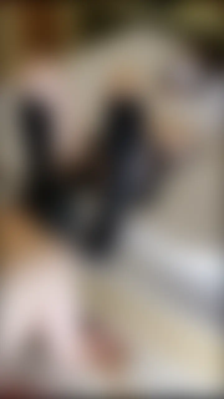 クレア様の舐め犬奉仕です✨
ほら、舐めて❗
ほんと犬みたいに必死で舐めて気持ちわるーい笑
ほら、動画撮ってやるよw
うけるー笑
イくまで舐め続けろよ~💕
~~~~~~~~~~~~
2アングル分の動画です
36分15秒 (2/2)