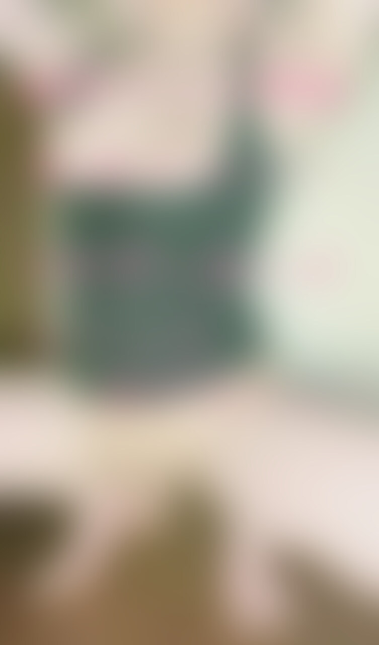 リクエストにあった腋見せとエロ蹲踞とおっぱいと乳首オナニーを全部やってみました!
寒くて寒くてもう・・・縮こまってしまいますぞ・・・_:( ‘ᾥ’ 」 ∠):_ (2/2)
