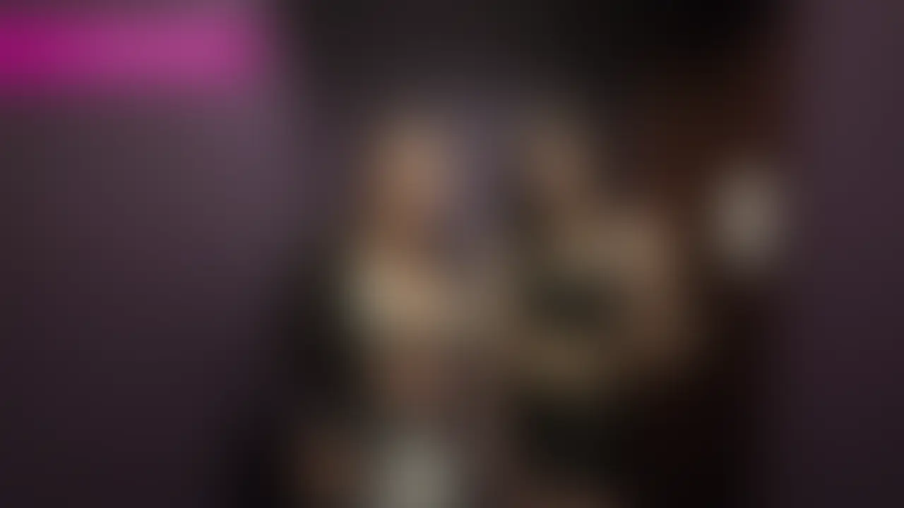 73分‼︎【3P×連続射精‼︎】エロすぎ痴女ウーバーと3P❤️🔥【No.55】
こんばんは❣️ウーバー○ーツです✨
えっ?お金持ってない?
キャンセルできないに決まってるじゃないですか!
他のもので払ってください💢
いい体してますね♡
あいりさん!二人で乳首舐めちゃいましょ
唾液垂らしてあげるから口開けて
もう顔がべちょべちょ…
今度は顔騎しちゃおうかな❤️
おま○こちゃんとペロペロして
気持ちよくて潮吹きしちゃった🐳
ちゃんと舐めてお掃除して♡
すっごいザーメン上がってきた♡
きんたまパンパンっ
うしろから挿れて🍌
もっと奥!いっぱい突いて
もうそろそろギブ?
最後はぬるぬるローションプレイ💋
ザーメン搾り尽くしてあげるから覚悟してね❤️
※3P・痴女プレイ・唾たらし・乳首舐め・手コキ・フェラ・ベロチュー・顔面騎乗・潮吹き・バック・正常位・寸止め・焦らし💓
※1時間13分44秒📹
※本編は完全顔出しです
定価:¥3,980 (2/2)