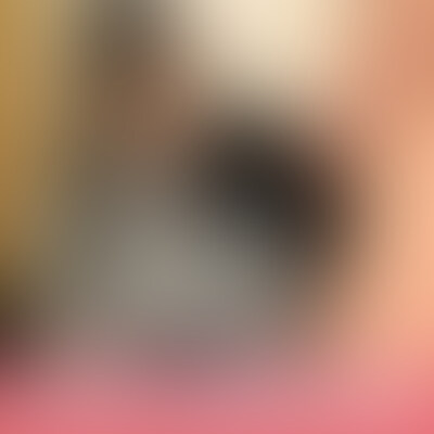 23歳巨乳事務OL芋○○○。大人しくて陰キャな素人お○○○さんの目の前で勃起チ〇ポを見せつけた結果。
陰キャなオーラが漂う23歳の事務OLに勃起チ〇ポを見せつけるセンズリ動画です。
顔面偏差値は高くありませんが、昼休みに一人で小さなお弁当を食べてそうな幸薄さが○○○性をくすぐります。
服の上からでも分かる豊満なおっぱい。カラダはエロいのでヤリ捨てるには丁度いいと言った感じでしょうか。
目の前で見せつけられるセンズリに口元を緩ませ、じっくり見つめる彼女。
「大きいおチンチンが好き」と発言していましたが何を思っているのでしょうか。
次の瞬間、彼女の口から発せられた言葉は‥
素人によるセンズリ鑑賞のドキュメントをどうぞご覧下さい。 (2/2)