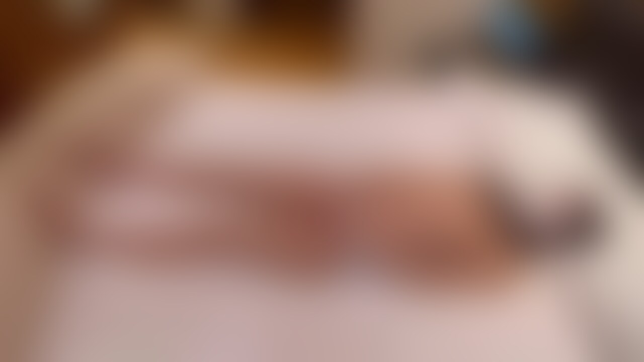 視聴者様からのリクエスト動画です リクエストありがとうございます! 足ピンオナニーをしましたっ! オナニー動画は久々でした🫣 高速で、すりまくりましたっ💖 次回は足コキゴム手袋動画になります お楽しみにっ💖🐾 (2/2)