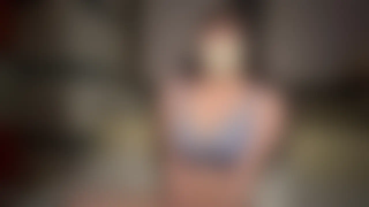 ◉Iカップ爆乳キャバ嬢のアフターセックス
Iカップ爆乳キャバ嬢とパイズリ挟射の後に生中出しハメ撮りセックス!!
最高のスタイルと感じてる顔を楽しみながら、生中出し!! (2/2)