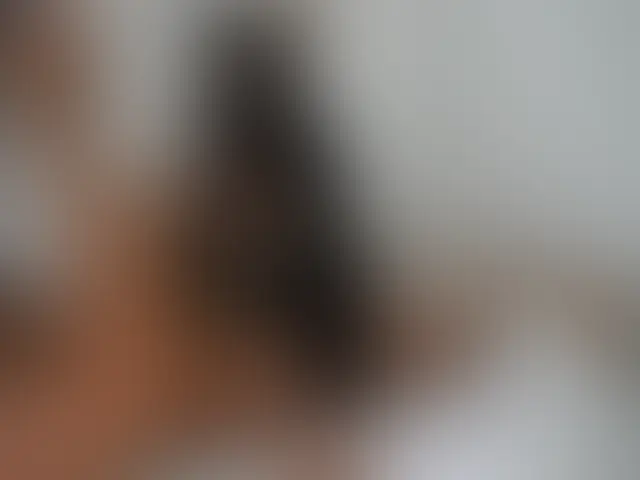 海外有名インフルエンサーの強つよ雄に分からされセックス前編 sample 1