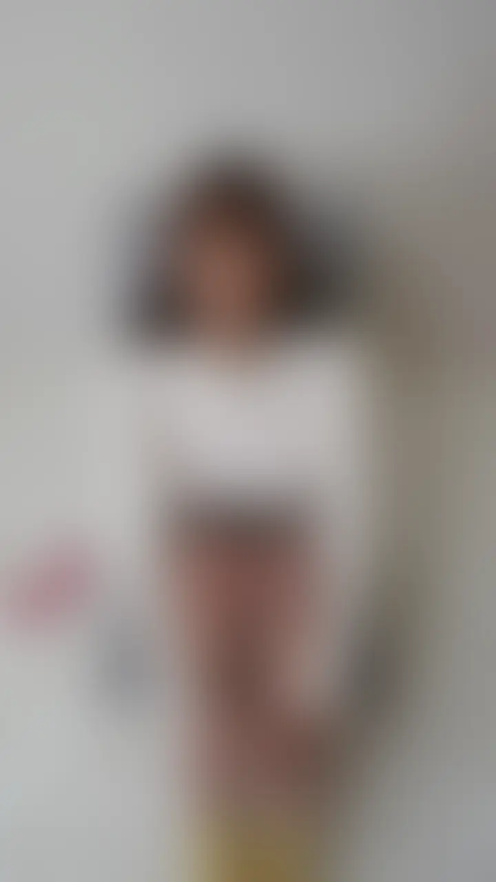右上の「いいね❤️」を押してから見てくれると嬉しいな☺️
巨乳でおなにー…って事で巨乳になってみました😘 (2/2)