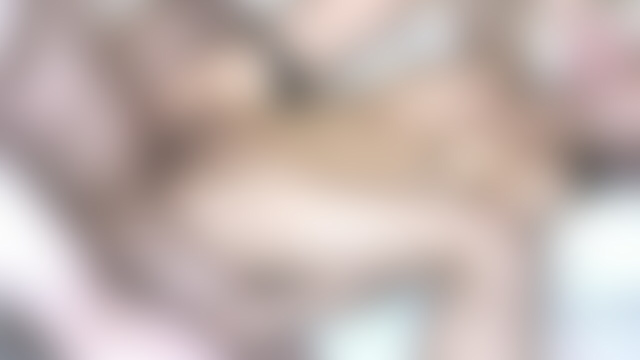【下着姿からの💕】(13分32秒)
下着姿から始まるえっちをご覧ください🎀
入ってるのがよく見えて恥ずかしいですが、
たくさん見てもらえる妄想も相まって安定のイきまくりです🤭💕 (2/2)