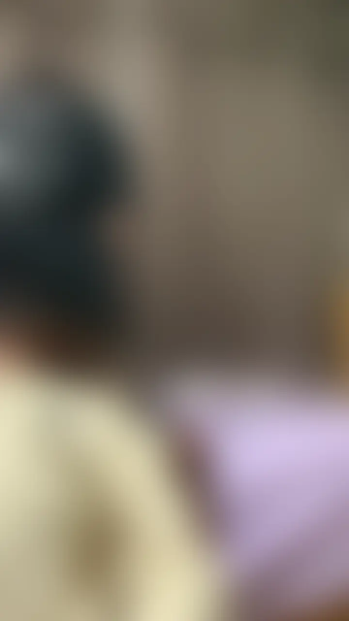 【黒髪ぱっつん女子】
元メイドさん
あかり 19歳 154/?/B (2/2)