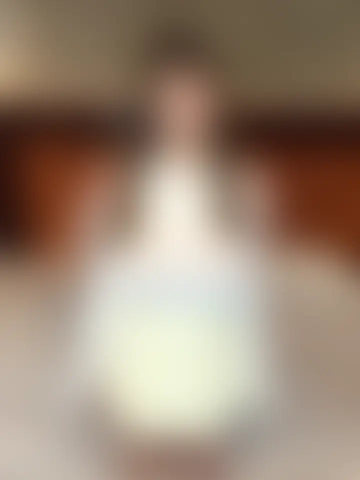 【プラチナ会員様以上向け動画】🎥
透け透けの私服で
カメラマンさんのイタズラを受けました😜
モミモミ、ペロペロたくさんされました♡
興奮してこのまま…🩷
続きを楽しみにしていてくださいね🥰 (2/2)