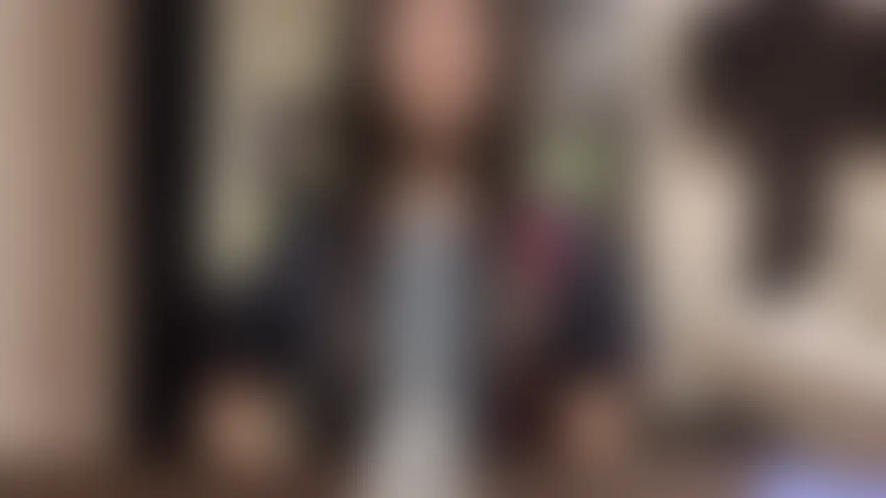 この動画は女の子がディルドを手コキやフェラする動画になっております！
女の子のモデルさんにはスクラブを着て撮影していただきました！
今回の撮影で使用した手袋はファーストレイト　ニトリルグローブSP3 色ソフトパープル　SSサイズになります！
⚠️女の子は衣類を脱いだりはしません
⚠️本物の性器はできてきません

【動画内容】
1.女の子が手袋をつける
2.手コキ
3.フェラ
4.手袋にローションをつけて手コキ (2/2)