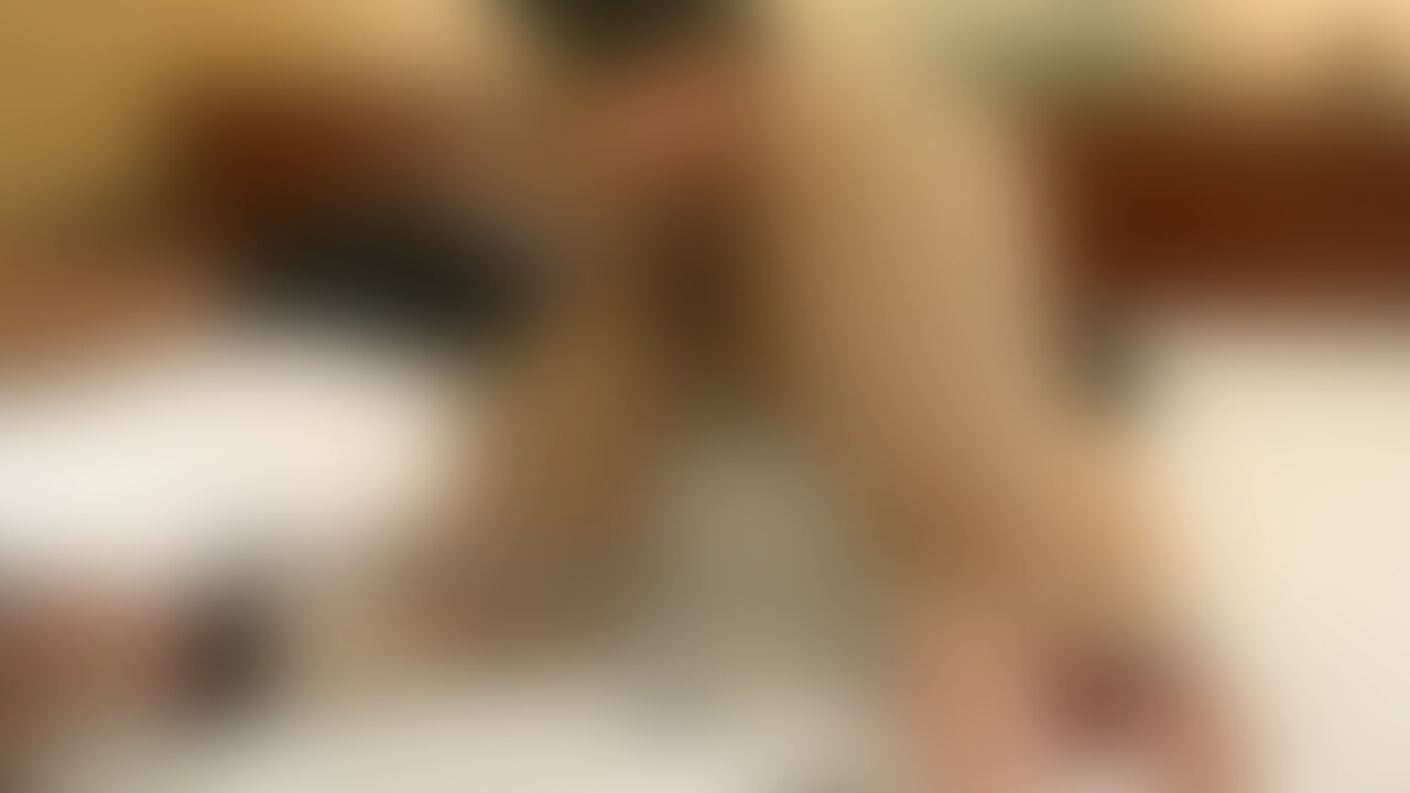 【ドM女をバックで両手足固定】
ずっと鬼イカせ!!
イってもイってもやめてあげない
声が枯れるまで責め続ける (2/2)