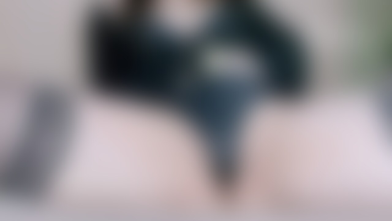 ［有料プラン］いっぱいエッチになってる

更新久々になってしまって本当にすみません反省(T‐T)

吸引バイブ、腰へこ、おしりアングル、くんにバイブで乳首とクリ責め、最後はディルドで気持ち良くなってます！
おしりこんなに見えてるの珍しくて緊張しながら投稿してます。

いいねや感想くださるとありがたいです。 (2/2)