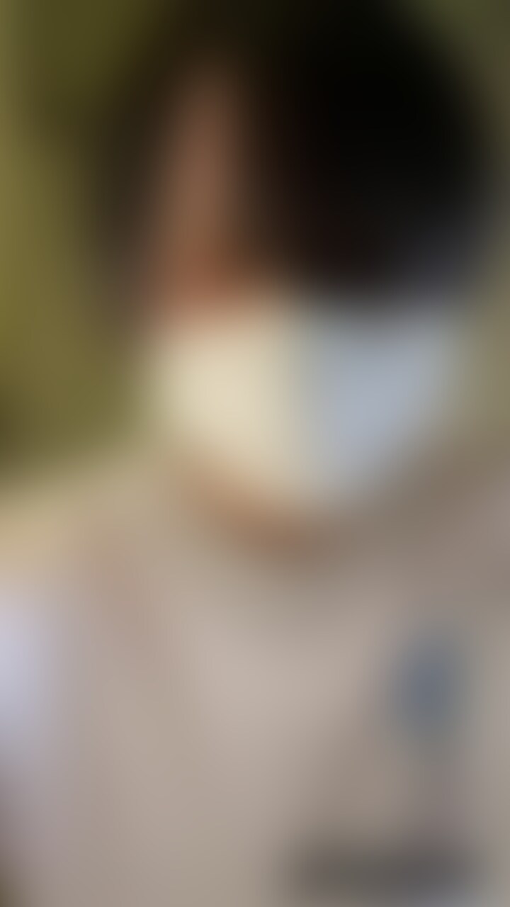 お昼から公衆ト◯レで... sample 1