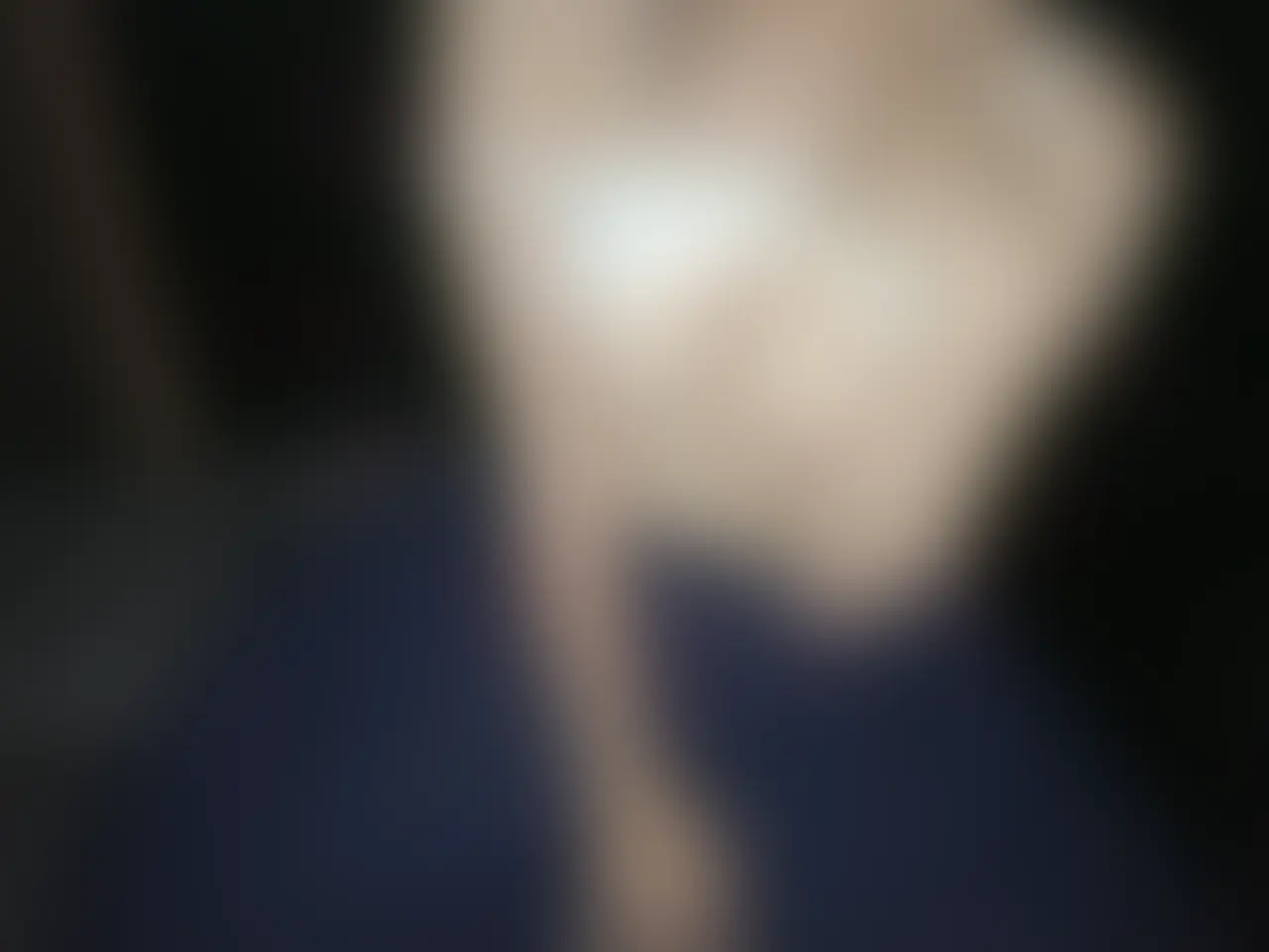 YKN「64-3 18才グラビアアイドル処女 巨乳味見」の投稿サムネイル