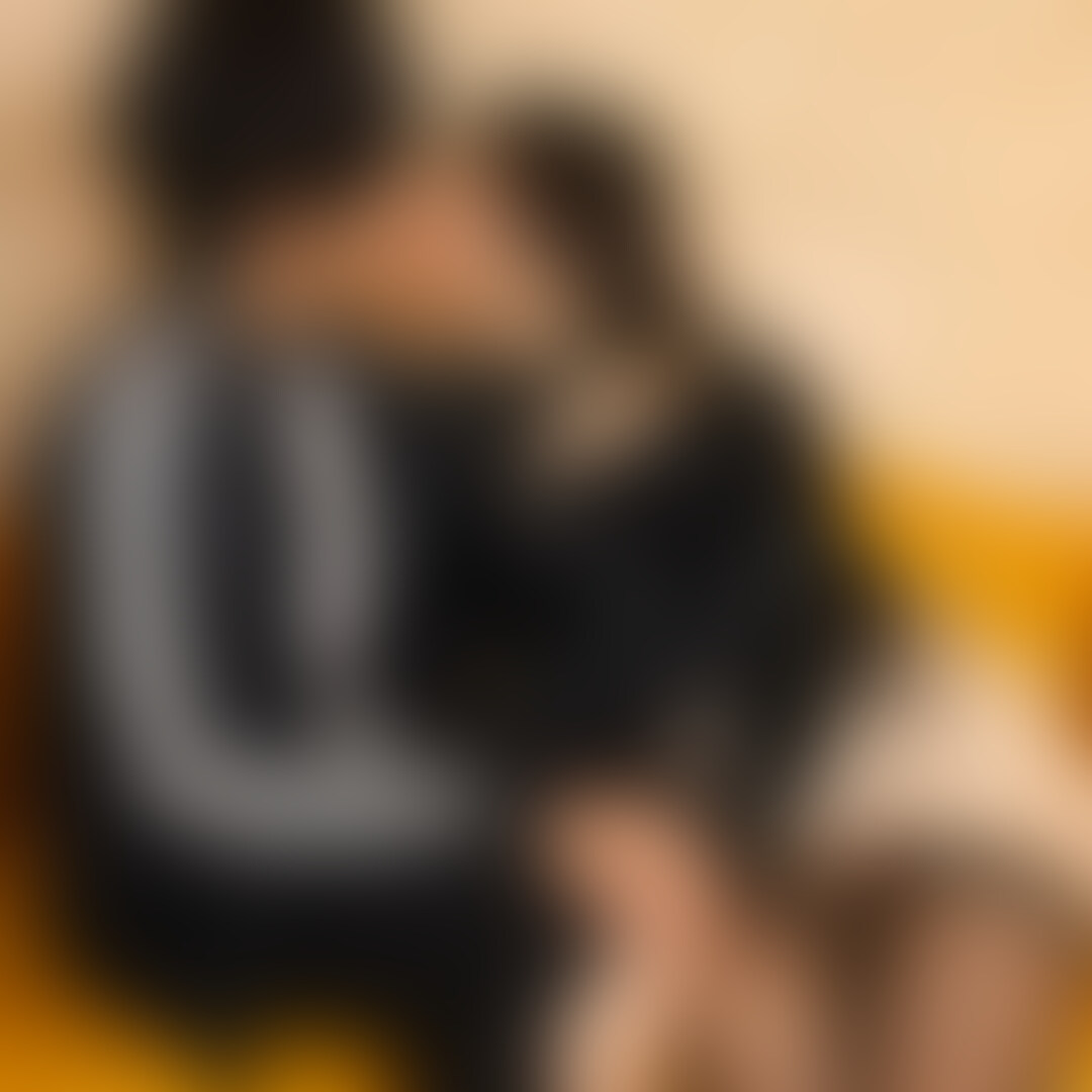 いちゃラブキス&ハグでドキドキ💕
いちゃラブキス&ハグ動画です。
本番に入る前の雰囲気って何度繰り返してもドキドキするよね。
Twitterでは限定写真や更新情報を投稿中!
ぜひフォローしてね。
https://linktr.ee/pk15000 (2/2)
