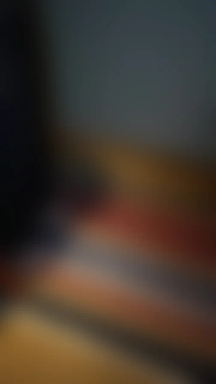 「ゴムってどうやって付けるんですか…?」そんなウブで清楚な合法L○Kと学校終わりの放課後に会いました。
部活は吹奏楽部。バイトはコンビニ。
そんな普通の子が夜行バスで大阪→東京まで来てくれた。
「Uberでなんでも注文していいよ」って言ったら「じゃあ、遠慮なく注文しますね!」って言ってたのに注文したのはポテチ、じゃがりこ、ジュースと安いし若い子が好きなお菓子ばかりだ笑
経験人数も今時の子では少なく純粋ウブ。
でも、いざエッチ始まったら喘ぎ声やばいし、変態だし、
下品で最高な女だわ
※ガチなため身バレで予告なく削除します
※プラン加入してる人も削除したら見れなくなるので単品購入おすすめです🙆♂️(単品購入したら削除後も視聴可能) (2/2)