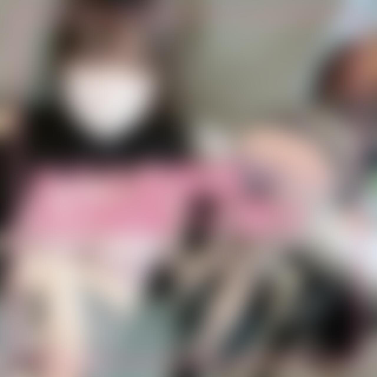 お待たせしました❣️
見晴らしの良いホテルの窓際でのハメ撮りだよ💓💓💓
今回はホテルで私服でとってもエロエロなえちえちしちゃった😆💕
オフショルとミニスカートはお気に入りです🩷
窓際のテーブルで立ちバックや座ったまま中にいっぱい出されちゃった😆💕
縦画面と横画面の2バージョンを投稿するから縦画面はスマホで楽しんでね🥰
縦画面はユキとえっちしてるみたいに臨場感あると思うからいっぱい気持ちよくなってほしいな💕
みんなにもこの動画でいっぱいオナニーしてね💝
いつも見てくれてありがとう🥰リクエストやコメントも待ってるね💓
この動画が少しでも良いと思ったら、いいね💓いっぱいしてくれると嬉しいです🥺💕 (2/2)