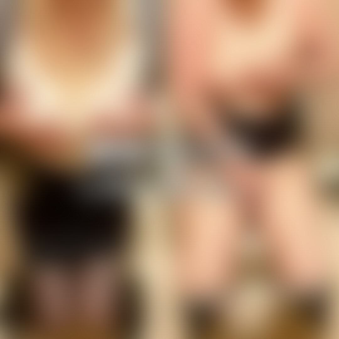 ついに職場のトイレでしちゃいました...
,,,,,,,,,,,,,,,,,,,,,,,,,,,,,,,,,,,,,,,,,,,,,,,,,,,
こんばんは
ひなのです💭
最近、ひなの本当におかしくて
仕事中にムラムラが抑えきれなくて...
職場の人に聞かれたらとか、誰かが来たらどうしよ🥹
とか思いつつちょっとだけ触っちゃいました🙃
こんな恥ずかしい私を見てくれたら嬉しいです... (2/2)