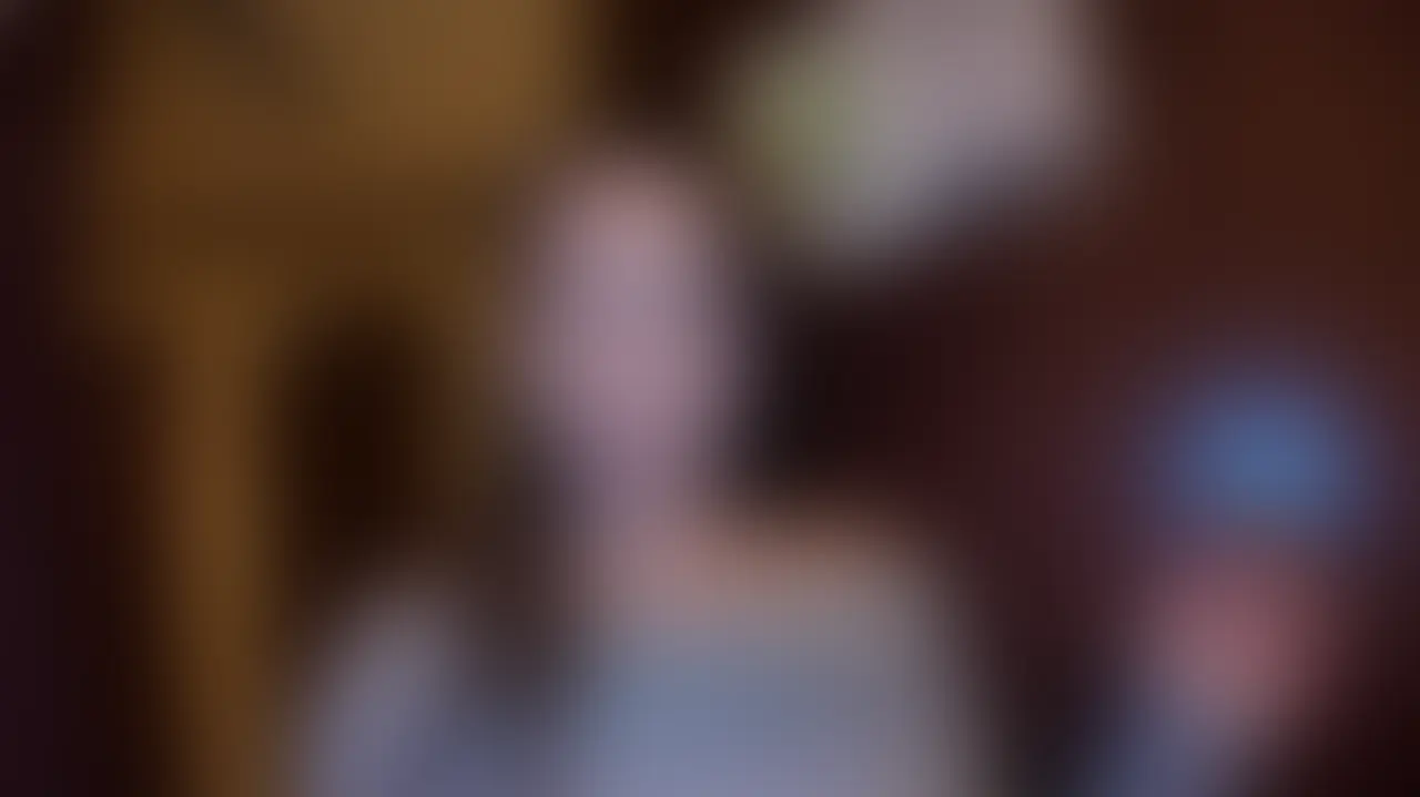 右上のいいね❤︎とブックマークしてコメントしてくださった方から抽選でスペシャル動画プレゼント🎁
プラン加入者以外は当選でこちらの動画を無料プレゼント🎥
みんないいね、ブックマーク、コメントしてくれたら嬉しいです🥹❤️
【満喫で潮吹きオナニー】
結構中の音聞こえるのに満喫でオナニーしちゃいました…
しかもみんなが使うところなのに潮ふいちゃうというハプニング、、我慢したのにでてしまった😂💕
私服で入ってからのおっぱい丸出し💗
だんだん触ってくうちに興奮してきちゃって…
途中からおもちゃ使ってのオナニー💗
多分ね、声大きすぎて聞こえてる周りに😂
バックでも出るしテーブルの上でのM時でもだしちゃった、、手の動きめっちゃ変なんだけどあれはなんだろう😂😂💦
いっぱいイキました❤︎ (2/2)