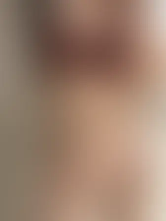 ヒナ🐥(パイパン女子大生のおしっこ🐤)「今日のヒナの下着🥰」の投稿サムネイル