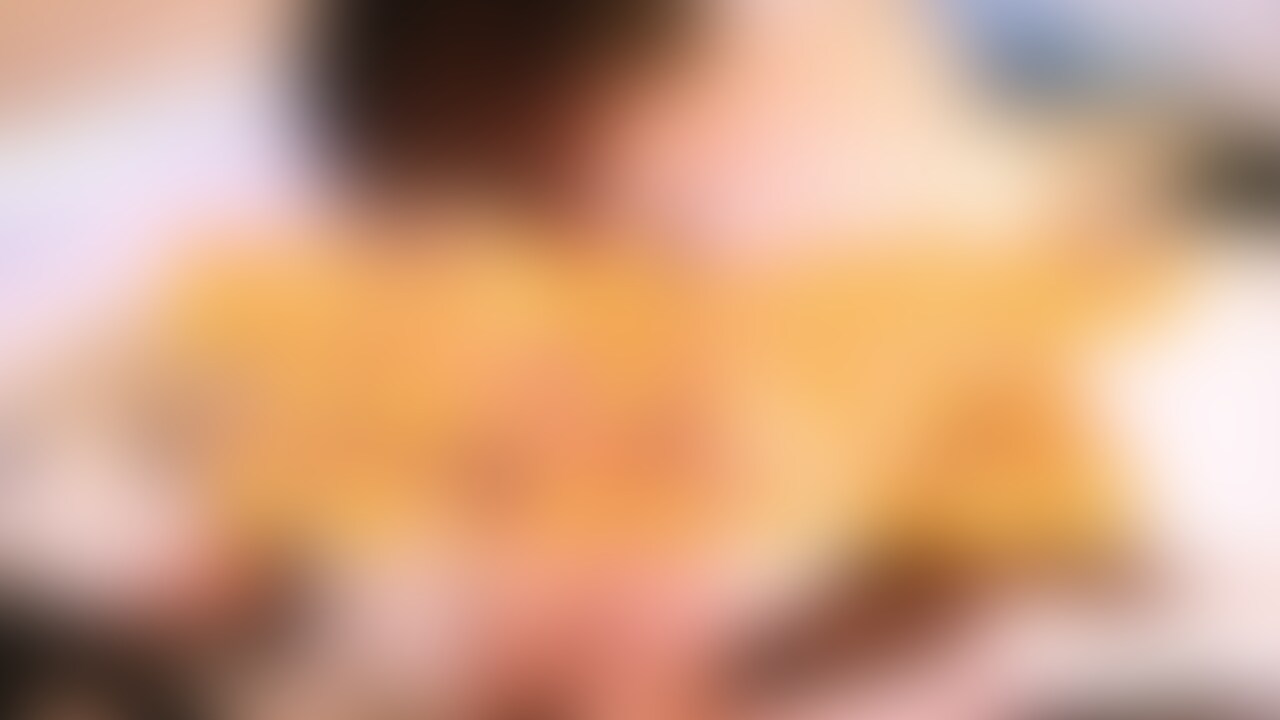 旦那の職場の駐車場で中出しダメな日に中出しされる不倫妻🍌💕 (2/2)