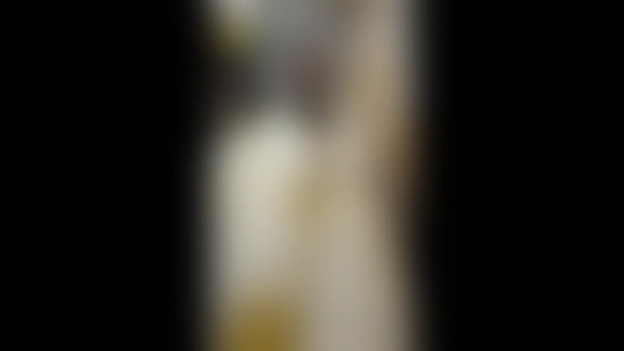 【悪手16】一切嫌がらず素直にやらせてくれる名器美人ギャル
シリーズ初です!一切嫌がらず素直にHさせてくれるK
細身でスタイル抜群のK 顔もかなり美形 すらっと伸びた足がたまらない
1週間くらいずっとお触りしてた スカートの中に手を入れると払ってくる
顔は美人だけど顔立ちからしてかなりキツメ 正直決行するのは危ないなと思ったが決行
この日もお尻を触る スカートの上から柔らかい感触を楽しむ
スカートの中に手を入れると過去一の柔らかいお尻 見てくれればわかりますけど細身なのにかなり弾力のあるお尻。手のひらで掴むとお尻の肉が指に埋まる
何回も手を払うが今日はパンツの中まで手を入れる アソコを触るとちょっと湿ってる 胸も楽しみ人混みに押されながら降りてく
後ろを付けると何度も何度も後ろを振り返るK ここでまさが声をかける「ついてこいよ」と言うとあっさりうなづく
場所を移動して「Hさせろよ」と言うとまさかの「はい」と素直に聞く よっぽどあれされたくないのか 素直に聞き入れたのはこいつが初めて
キスをすると観念したのか向こうから下を絡めてくる 思いっきり堪能しフェラをさせる うまい…
こんな美人の子にしゃぶられるなんて最高すぎた そしてまさのもしゃぶらせ 我慢できず生挿入 ここも素直に聞く
あああ気持ちいい ちんが生まんにずプリと入ってく あったかい ガンガン腰を振ってるとたまらずまさに交代
まさもかなり気持ちよがって無口になるくらい名器を味わってる そしていつも通り大量に発射 俺も正常位でガン突きして大量に出してしまった
「誰にも言うなよ」と言うと「誰にも言いません」と約束 もう2~3回できるな
【フォロワー増加キャンペーン開催】
いつも応援ありがとうございます
感謝を込めて、抽選プレゼント企画を開催します!
参加方法は超簡単
① この動画に「いいね」
② 悪手 をフォロー
この2つをしてくれた方の中から抽選で――
🎥【この動画の“別視点アングル版”】をプレゼント🎁
たくさんの参加お待ちしてます🔥
当選者にはDMでご連絡します!
ソフト
パンチラ
バック
素人
タグ
いたずら フェチ パンチラ 生足 お尻 露出
電車 おさわり 下着 素人 ハメ撮り 逆さ撮り
ソフト バック 中出し (2/2)