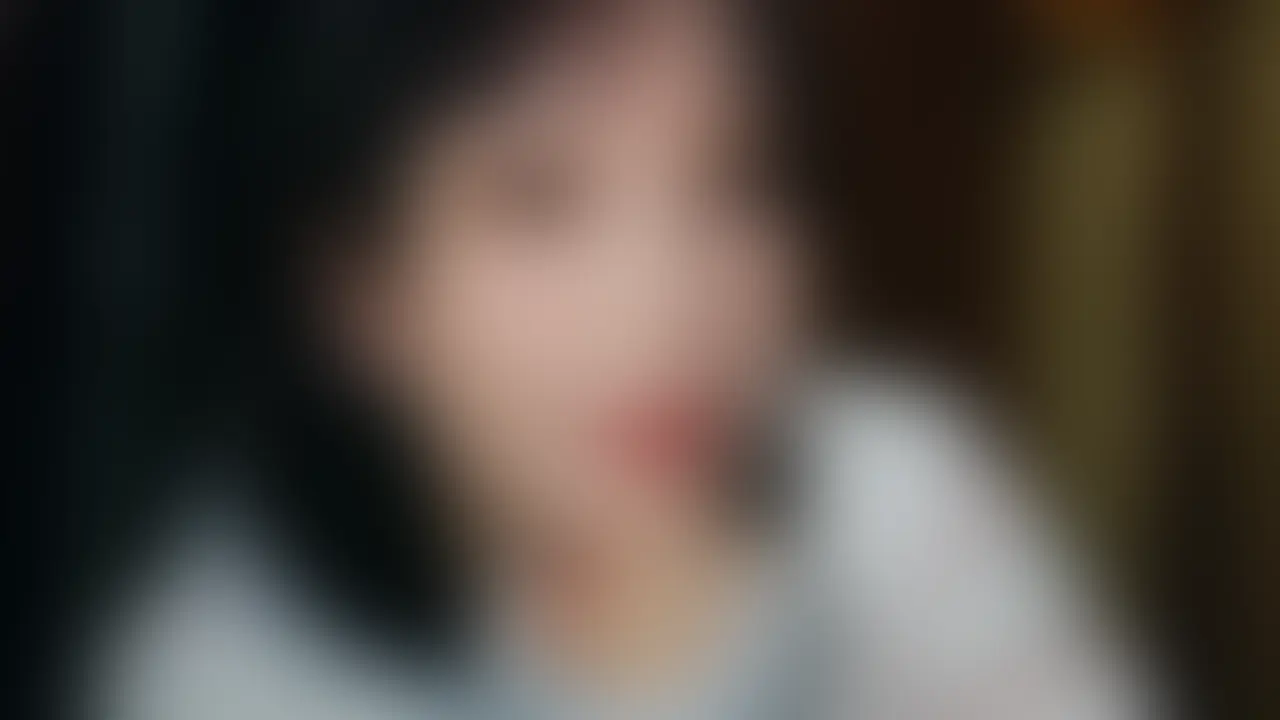 【初投稿記念❣️】
初投稿記念でみんなに変態美玲を見て欲しくて…
半額価格にしました‼️❤️
美玲のえちえちオナニーをみんなに堪能して欲しいな///
美玲のオ◯ニーを見ながらいっぱい興奮して?💋
美玲もお風呂でするのは久しぶりだったの💕
興奮しちゃって、たくさん潮吹きしちゃった…💦 (2/2)