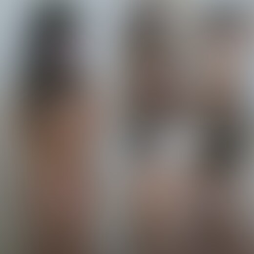 これは更衣室の中に仕掛けられたカメラの禁断映像になります!
制服を脱ぐと純白の清楚な下着上下を付けていました。
非常に豊満で柔らかそうなおっぱいの谷間が素晴らしいです。
白くてキレイな肌に発育の良いスタイルがたまりません。
2着目のスケベマリーンちゃんです!
一旦はブラをしたままコスプレを着ますが、やはりブラのはみ出しが気になる様子。
思い切ったようにブラを外すと、零れ落ちんばかりの美巨乳が丸出しになってしまいました!
たわわに実った果実のようなとても美味しそうなおっぱいです。
おっぱいが大きすぎてすぐに乳首がポろリしちゃってて最高です。
そしてついに水着へのお着がえでです。
コスプレを脱いで畳むと、一気にパンティまで脱いじゃいます!
真っ白でキレイな身体の一糸まとわぬフルヌードを披露してくれました!
まるでグラビアモデルのようなエロ過ぎる身体つきに、つるつるに処理されたキレイなおまんまんが最高に興奮します。
巨乳をぷるぷる揺らしながら水着の紐を縛っている姿がとてもかわいいです。
下からのカメラにもおまんまんだけでなく、見るからに柔らかそうな下乳が最高にいやらしいです!
こんなにエロい身体をしていたら露出の多めなコスプレをたくさん着せたいですね。 (2/2)