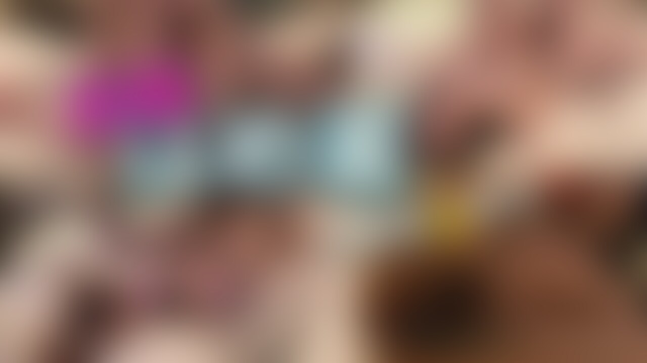 150㎝の小柄で可愛い女の子が、豪快にはめ潮しちゃう。ムリ!ダメ!!って言われても突くのを止めず、イキまくり吹きまくりの前編動画。是非ご覧ください♪ (2/2)