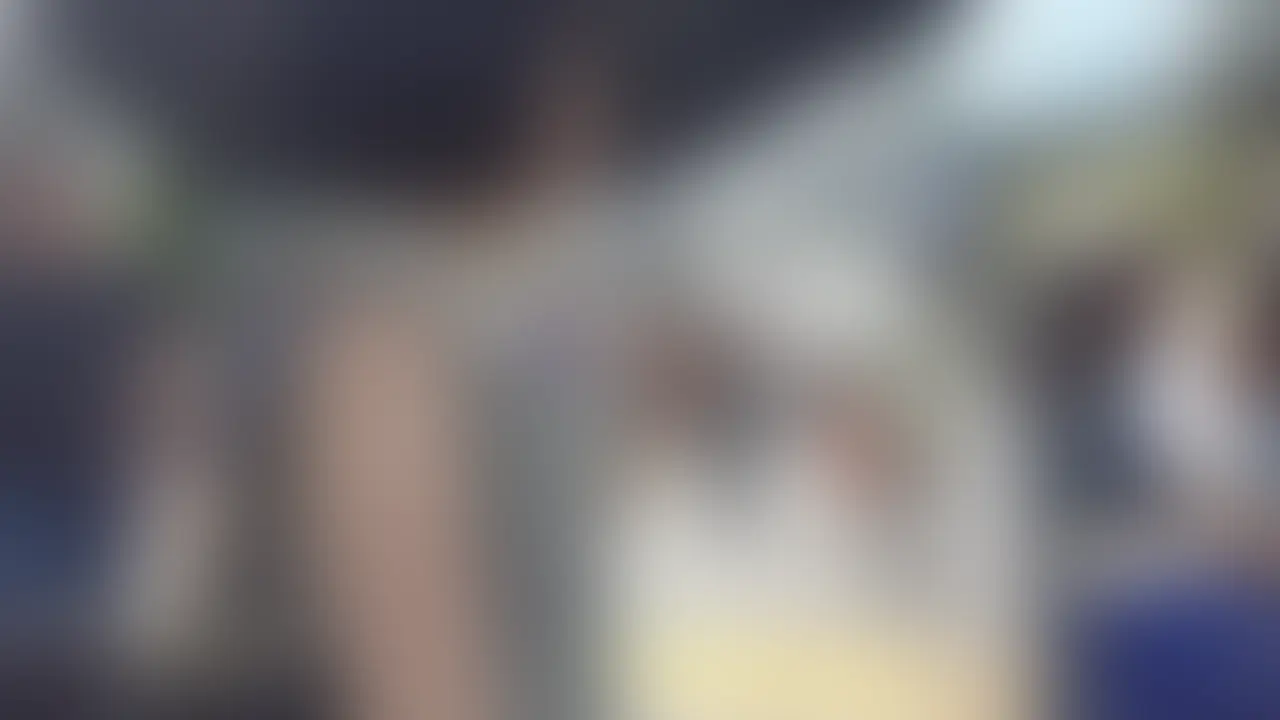 勉強はできるのに男に免疫がない早稲田女子を歌舞伎町に連れ出してみた
結構貞操感がズレてることも多いと感じました😆
※久々にあえぎ声だけで抜けるくらいえっろい声出す子です、本編は声変えてないし、顔も出してるのでぜひご覧ください（本人から削除依頼来るまでアップしときます）

会えるまでに結構時間がかかった子でした、勉強はできるけど男の押しに弱い、ガードは硬いけど密室に入ると油断しまくるギャップがかわいすぎる

『ゴム取ってるの気づいてたけど求められてるなら別にいいかなっていうか嬉しいです』

彼氏よりも他の男と会ったり遊んだりすることも多いらしい、裏垢で会うのはじめて言ってたけど『昼間いきなりホテルは普通ですよ！当たり前ですよね？』って発言も遊び慣れてんじゃんって感じ、

よく締まるおまんこは興奮するとひくつくのがくっそえろい…

フェザータッチから一気に膣奥までギッチギチにハメていきます！臨場感伝わる動画になってるのぜぜひご覧ください！ (2/2)
