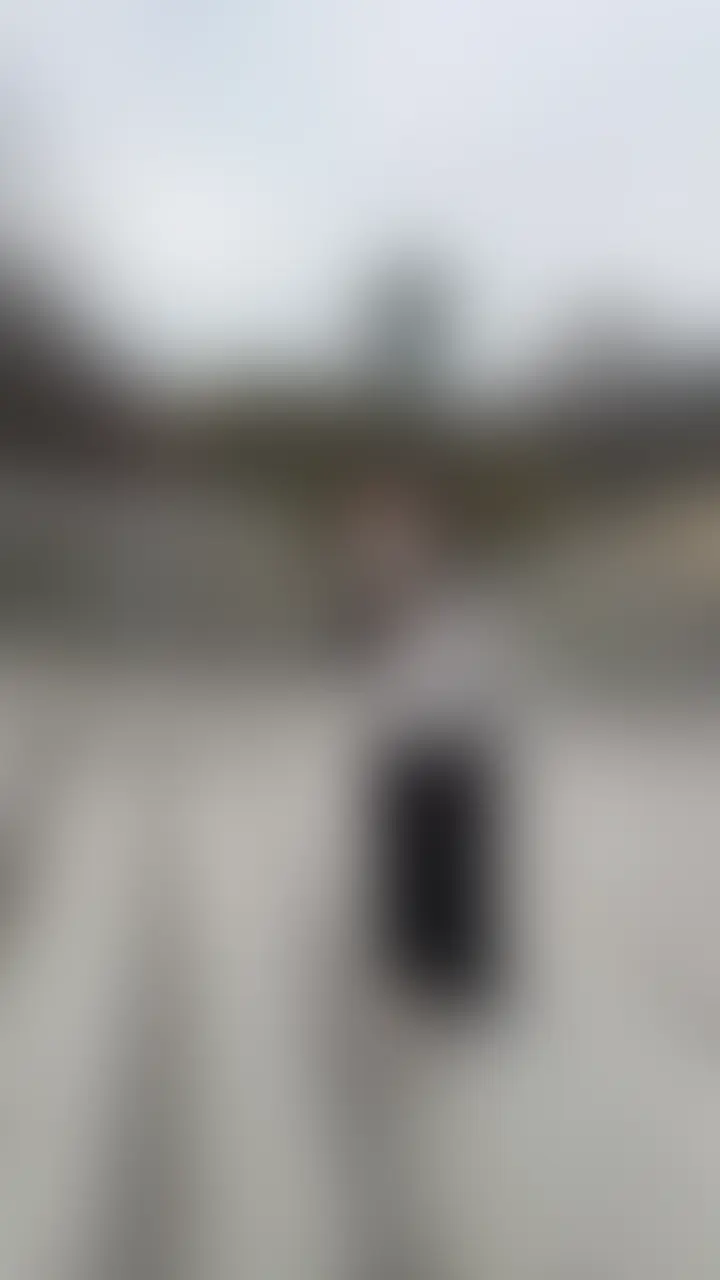 ※こちらはポートレート撮影中のPOV動画です。
No.1【りな】
今回ポートレート撮影に協力してくれたのは、
普段インフルエンサー活動をしているりなさんです✨
かなりノリが良くてエッチな姿をたくさん見せてもらいました🤭 (2/2)