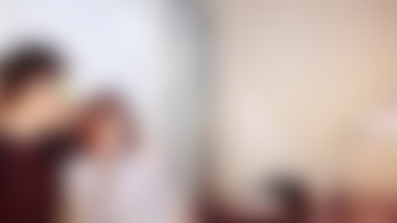 カラオケボックス🎤で、夫婦の絡み🥰
シースルーチャイナを着せてパコパコ💓
いつ人が通って覗かれてもおかしくない環境
この刺激に触れるとノーマルには戻れないですねぇ😂
沢山の方に妻の痴態を観て頂きたいので、ワンコインに設定しました❣️
10分程の動画になります🎥
⚠️転載や二次利用はお控え下さい
イイネわコメント頂けると今後の励みになりますので、宜しくお願いします😊 (2/2)
