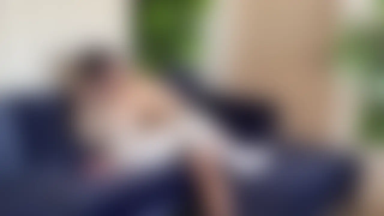 「男遊びはもうこれっきりにします…🥲」と最後にTomuを選んでくれた性とは無縁そうな女子大生♡
学生生活最後の火遊びは普段絶対こんな声出さないでしょっくらいオホ声で喘ぎ、全身をクネらせ快楽に溺れ雄を感じてもらいました。
良ければいいね❤️コメントお願いします!
※無断転載、まとめサイト等への引用は法律違反です。著作権違反等が発覚した場合には法的装置をとります。 (2/2)