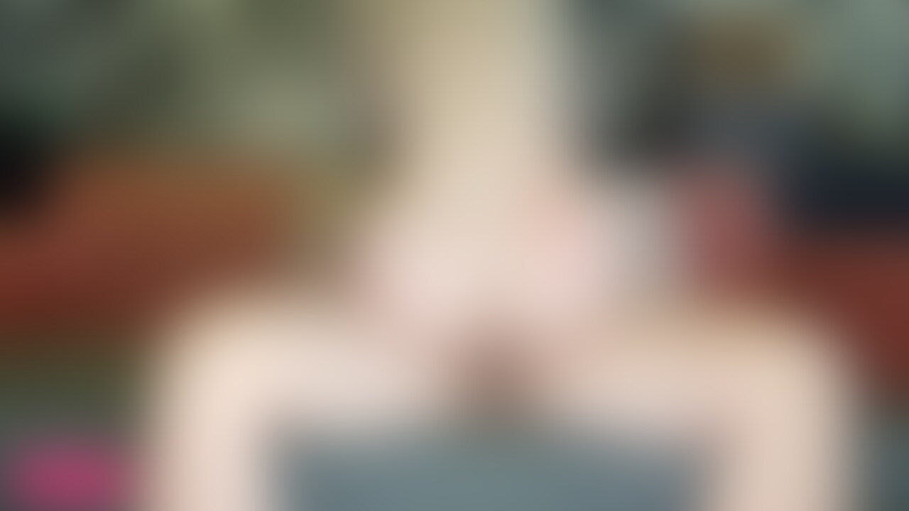 【対面座位】
思う存分、
好きなだけチンポを
身勝手に使っていいよと
伝えたら
恥じらいとか
なんの躊躇いもなく、
使いまくってる。 (2/2)