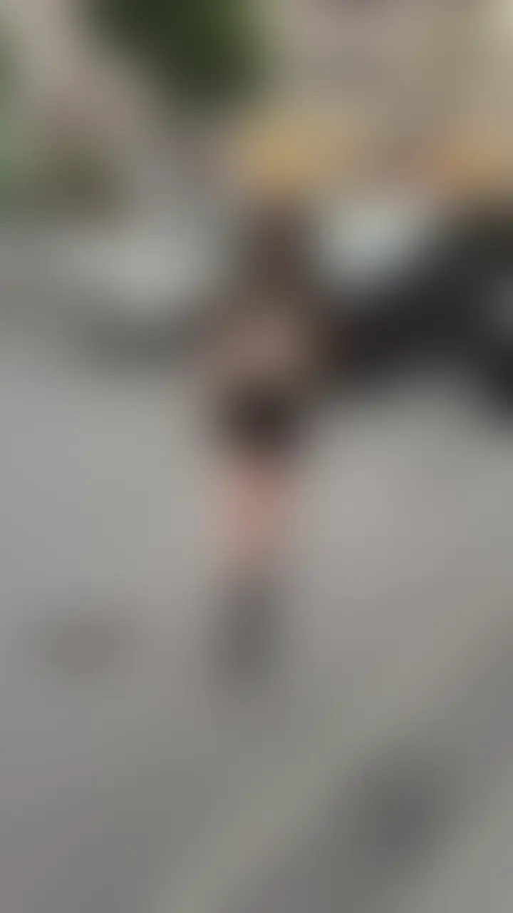 【本編完全顔出し】No.36 Fカップ美女、彼とのハメ撮り
みなさま大変長らくお待たせしました。
前回、インタビューで突撃して、
ハメ撮りをゲット~勝手に公開したところ、かなりの大反響‼️
実は勝手にファン投票をしておりまして、
ファンの皆様から「もう一度この子の動画が見たい!」と問い合わせがびっくりするほど多かったので、
女性に連絡してなんとかハメ撮りを買い取ってきました!
やっぱりこの子はすごいですw
白目を剥いて数えきれないほどの連続イキ、
ガン突きされながら「壊れちゃうよおおおお」と叫ぶ、
セックスを愛し、セックスに愛された女です。
ちなみにまだ公開していることはバレていませんが、
万が一削除となってしまう前に早めのご視聴をお勧めいたします🔥 (2/2)
