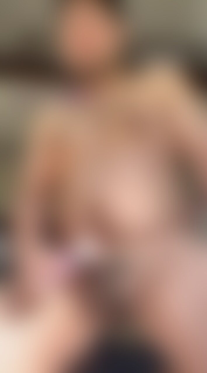 生活感満載の部屋でムンムンな熊がオナニー sample 1