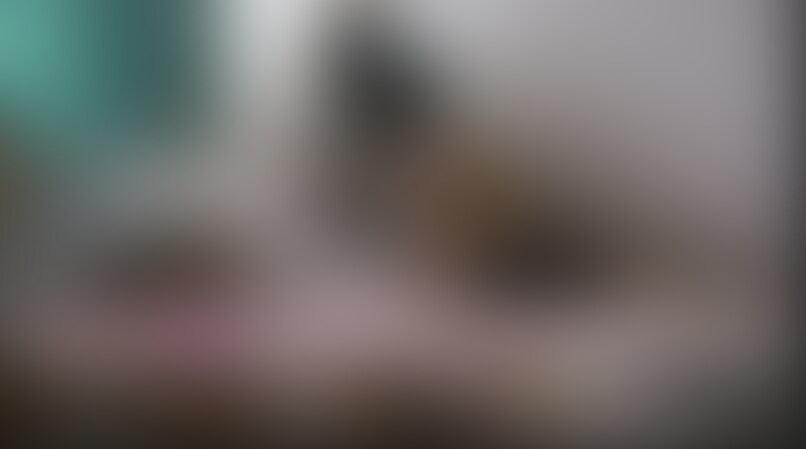 【ファン限定フル動画】🎁
休日に彼女が僕の部屋に遊びに来てだらだら布団の上でスマホいじってたらお互いにえっちする?みたいな雰囲気になって真昼間から激しく愛し合う大学生カップル。 (2/2)