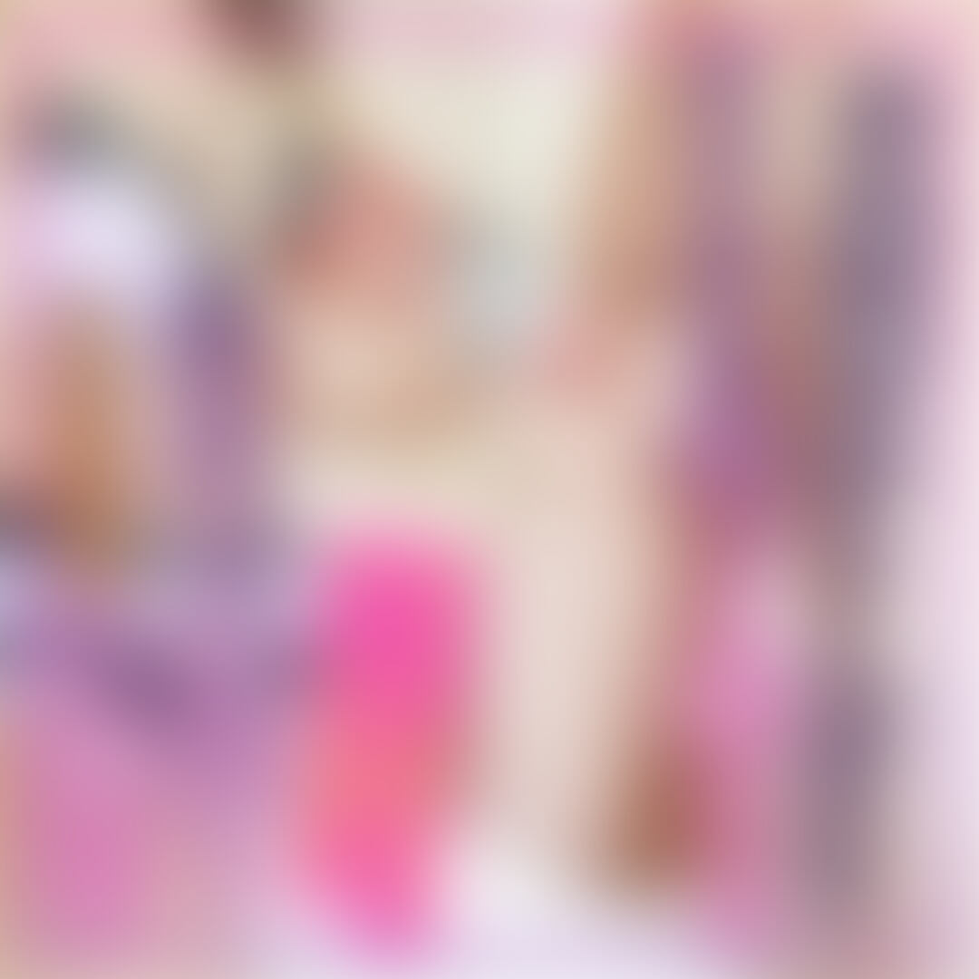 オナホを使ってSEX練習してあげたよ🫶
全然腰動かせない雑魚ちんぽくんは、正常位であっという間にお漏らししちゃった😝
お仕置きは騎乗位でリードに繋いで躾け直し😎
全身痙攣しながら最後の一滴まで搾り取られて、お利口さんになったね💖 (2/2)