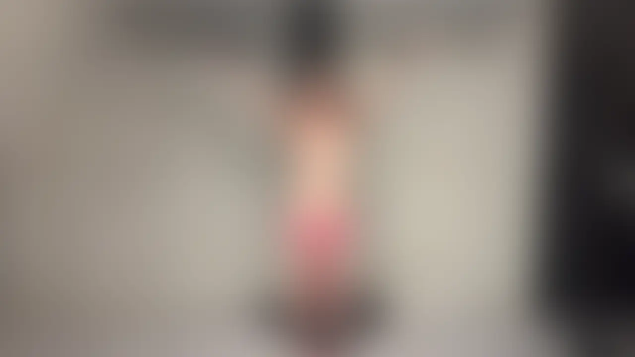 美人ラウンジ嬢
【桜】さん
今回はY字立ち拘束で
くすぐり倒しました!
初めはじっくり
フェザータッチで
感度を上げていく!
感度を高めきったところで
本気のくすぐり!
喘ぐように嫌がる姿が見れます!
腕、腋、脇腹、おっぱい
色々なところを責めます!
ぜひご堪能ください。 (2/2)