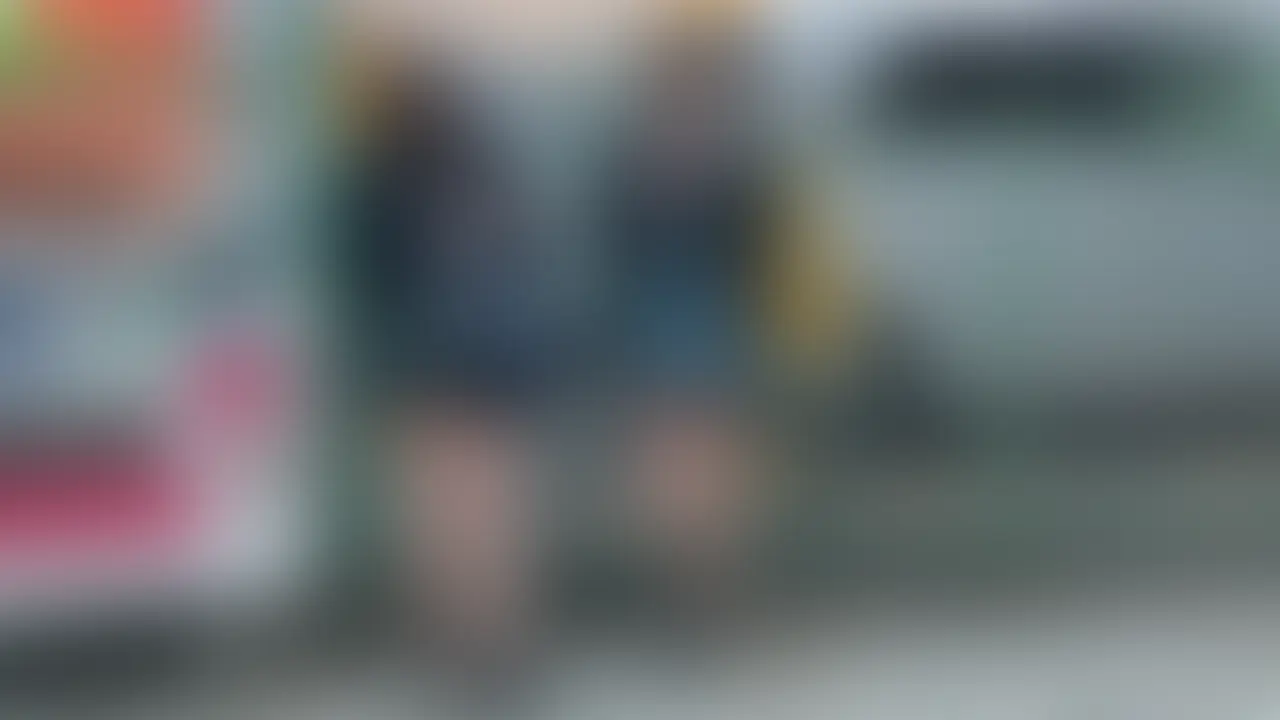 【122人目】
超必見です!!
過去無い風チラが撮れました!
Yシャツまで見える豪快フロント風ちらです!
タグ パンチラ ミニスカ お尻 下着 制服 素人 ギャル (2/2)