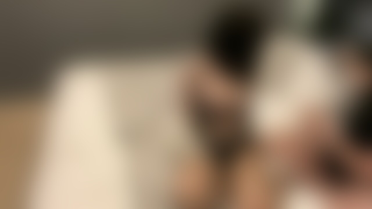 お待たせしました!加入、個別購入いただいているみんなありがとうございます!まずは前編ですが見てくださいね♡
Yシャツ+網タイツエッチ(前編)
導入~手マン (2/2)