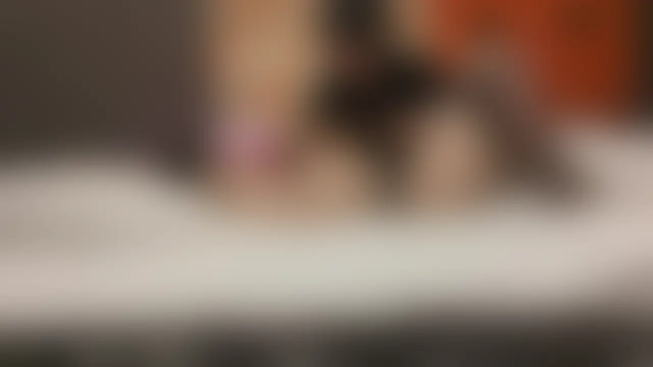 彼氏持ちの美巨乳美女の極上フェラと手コキで二度も昇天 (2/2)