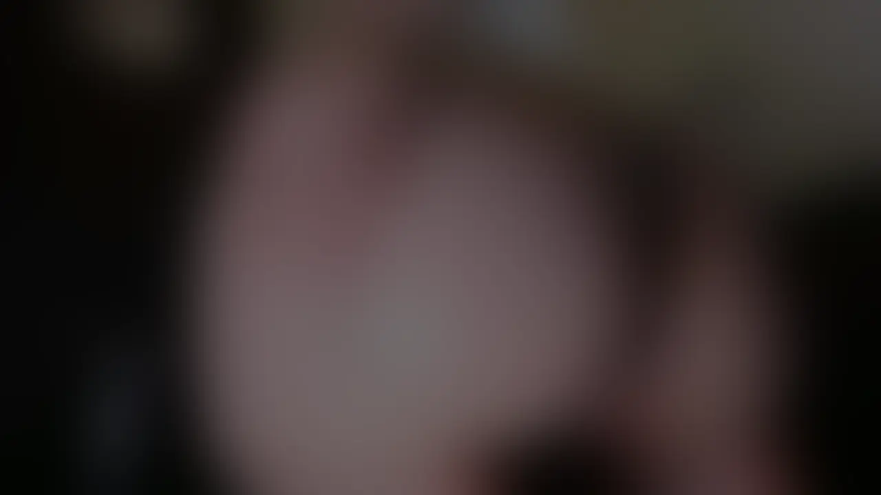 お待たせしましたネカフェオナニー続編…🔥
【完全顔出しver.】めっちゃ濃厚な内容になってます💓
やっぱりクリオナだけじゃ満足できず…
中にも欲しくなっちゃって
【イボイボ指サック】と【バイブ】で
いっぱい中もぐちょぐちょにしちゃった💦
なんかこの日おまんこの感度が良すぎて…
キツキツに締め付け過ぎて何回かおまんこに玩具が置き去りになっちゃった。。(サンプル見てね㊙️)
接写でいっぱいずぼずぼしたから、バイブが回転しながら腟内に入っていく様子がめっちゃHです。。/////
ネカフェの個室で、こんな風にオナニーしてたら興奮しちゃう…?お隣になったらよろしくね♡(笑) (2/2)