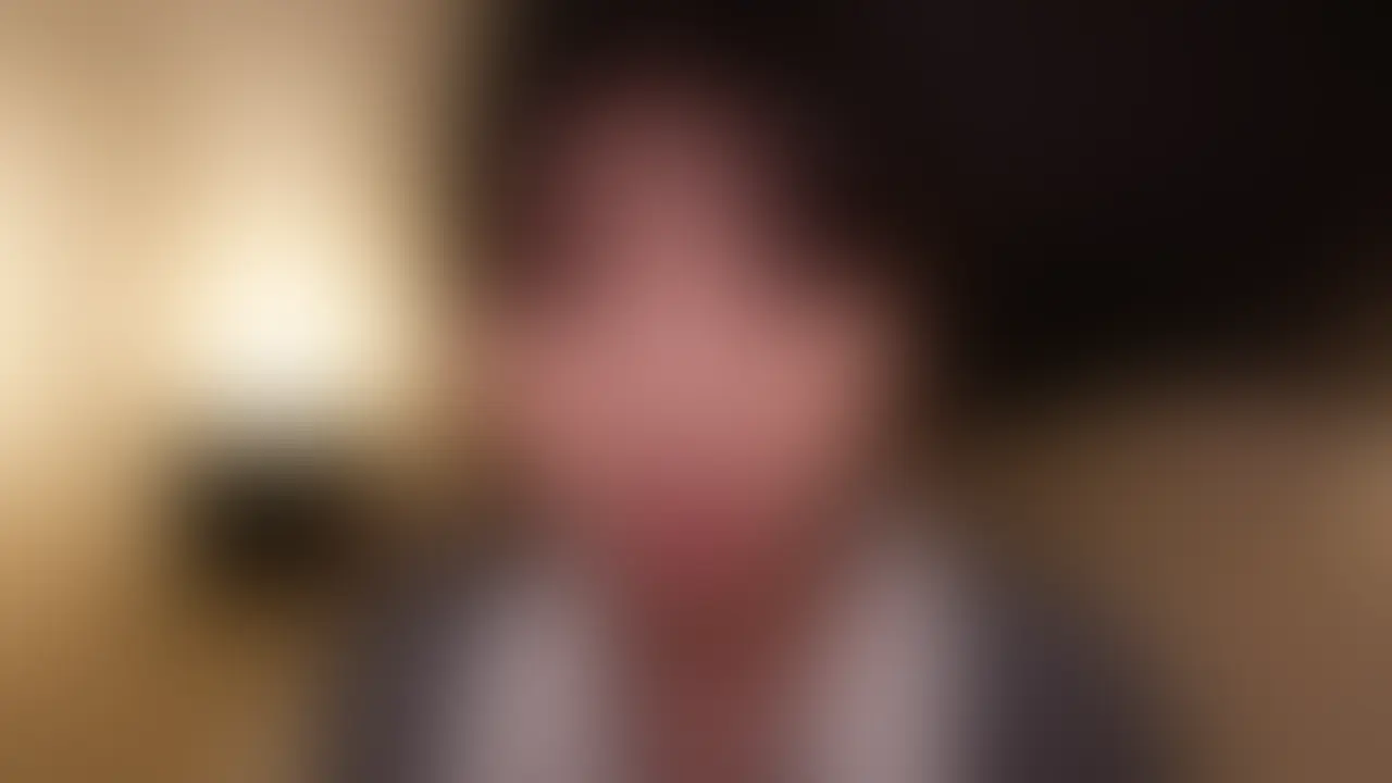 こちらは、全編ぼかしの入った動画です。 雰囲気をお楽しみください🥰
【匿名度S:絶対極秘!】170cm/Fカップ@谷中の高身長奥さまが溢れるよだれで全身リップ
よだれが漏れちゃうキス👄とフェラチオ💕
こんにちは、ど素人ポルノ@麗子です。
今回のAVごっこは、谷中にあるアロマエステでセラピストをされているお友達のAちゃんのえち動画です。
はじめてお会いした時、つい「えっ?!なん頭身?」って、失礼な質問してしまったくらいスタイル抜群(身長170cmでFカップ!)な彼女。学生の時から通っているピラティスでいまのスタイルを作り上げた令和スタイルのお嬢さまですけど、えっちに関しては昭和スタイルの濃厚なのがお好きらしくて…
人妻とは思えないほど可愛らしいAちゃんですが、濃厚接吻💏でエロスイッチが入ってしまうと大量のよだれを垂れ流しながら男性の全身を舐め回し、🍌濃厚精液も美味しそうに飲み干すのです。 (2/2)