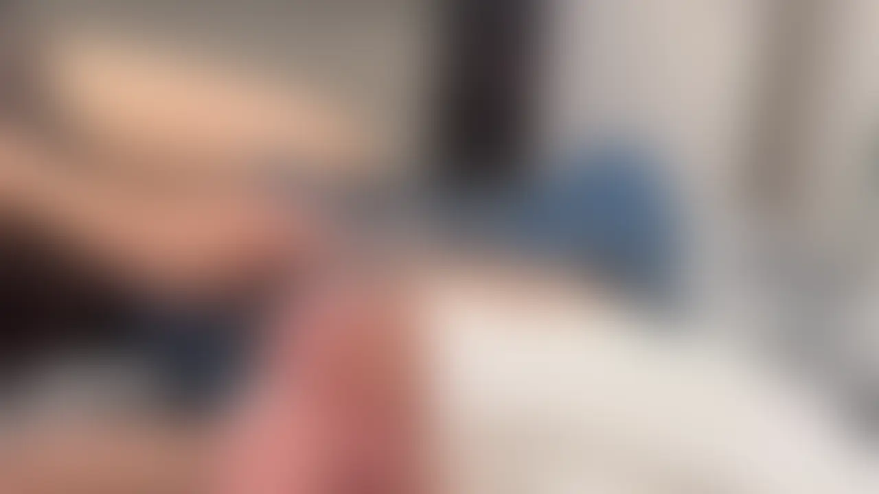 僕のお尻を美女に貸し出しました。 前に一度複数プレイの場でお会いした歳下美女から後日DMがきました。「2人で会いた... sample 1