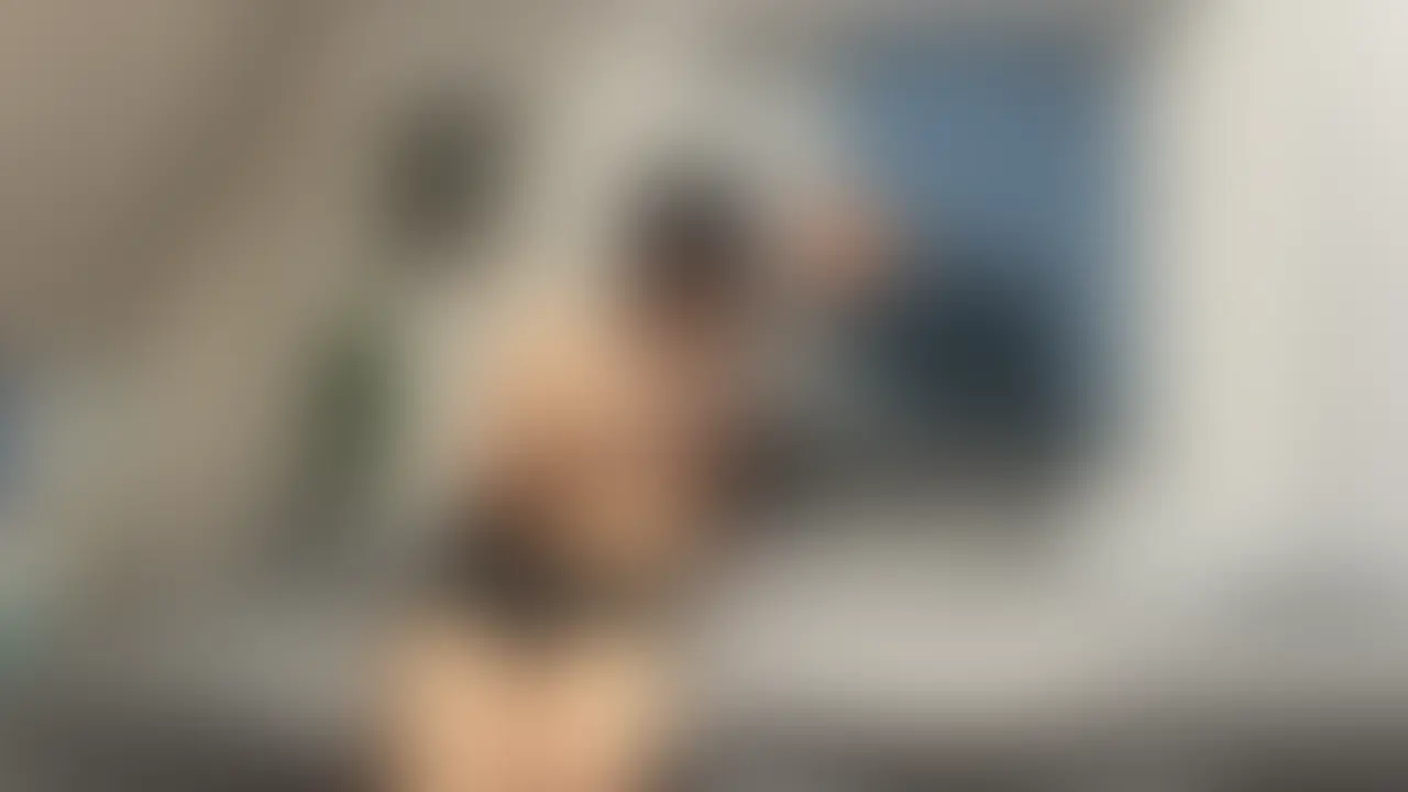 【後輩との関係を切ってくれと後輩を守る為にきた先輩CAをハメてやった】
さな【27】CA(シーズン6のれいなの先輩)
メイン 裸
先日れいなとれいなの先輩さなと3人で食事して
前回食事の時にライン交換してくれって言われてしたんだけど呼び出されたんだけど
仕事が忙しく家に来てもらった
で前回食事の時俺とれいなとの身体の関係を感づかれてもう会うなと怒ってきた
もう2度と会うなと
でもさなも可愛い顔して身体も良さそうだからHしたくなってきた
怒ってる顔も可愛いしれいなの先輩とHするというシチュエーションも興奮する
さなの顔を見つめてさなの事好きというとちょっと落ちそうw
さらにずっと目を見つめながら口説き落とす
手をつなぐと照れる
半ば強引にキスをすると「だめだめ!」と話される
強引に2回目のキス
叩かれる
でも長いキスをしても落ちない
3回目のディープキスでやっと落ちた
もう完全に俺のキスを受け入れて気持ちよさそうにする
胸を揉むと吐息がもれる
色々イカセて
フェラをお願いすると「だめだって」とまだ抵抗するからキスでさらに落とす
「ダメだって」って言いながらフェラしてくれる
今れいなの先輩が俺のをしゃぶってくれる背徳感と気持ち良さがいい
挿入するとき「絶対れいなに言わないでね」と念押されて挿入
気持ちいい…
今れいなの為に文句言いに来たさなが俺の下で突かれて喘ぎまくってイキまくってる
気持ち良すぎ
ラストは「りょうくんイっちゃったの?」と可愛い声で甘えて来る
「りょうくんやっぱかっこいいね」だって
後輩助けるんじゃなかったのかw
お風呂から出るともうメロメロのさな
「りょう君ホントにかっこいいね」とずっと言ってくる
キスをして裸にさせると色白のスタイル抜群の身体が出てくる
「なんでそんなうまいの?」と言いながらイキまくるさな
俺のを一生懸命しゃぶるさな
クレームに来た女を返り討ちとかめちゃくちゃ興奮する
今じゃ俺を気持ち良くさせるために乳首舐め手コキしてるからねw
そしてさなが上から生で挿れてくる
「ゴムしなくていいんですか?」と聞くと「生で大丈夫」と騎乗位
俺のちんでよだれたらしながらアンアン腰を振ってイキまくる
れいなごめんな君の先輩食って気持ち良かったわ
タグ
素人 個人撮影 巨乳 変態 ハメ撮り 美乳 美女 乳首
お尻 フェラ 手コキ 中出し 騎乗位 生ハメ 顔出し
パンチラ NTR ギャル 下着 ミニスカ (2/2)