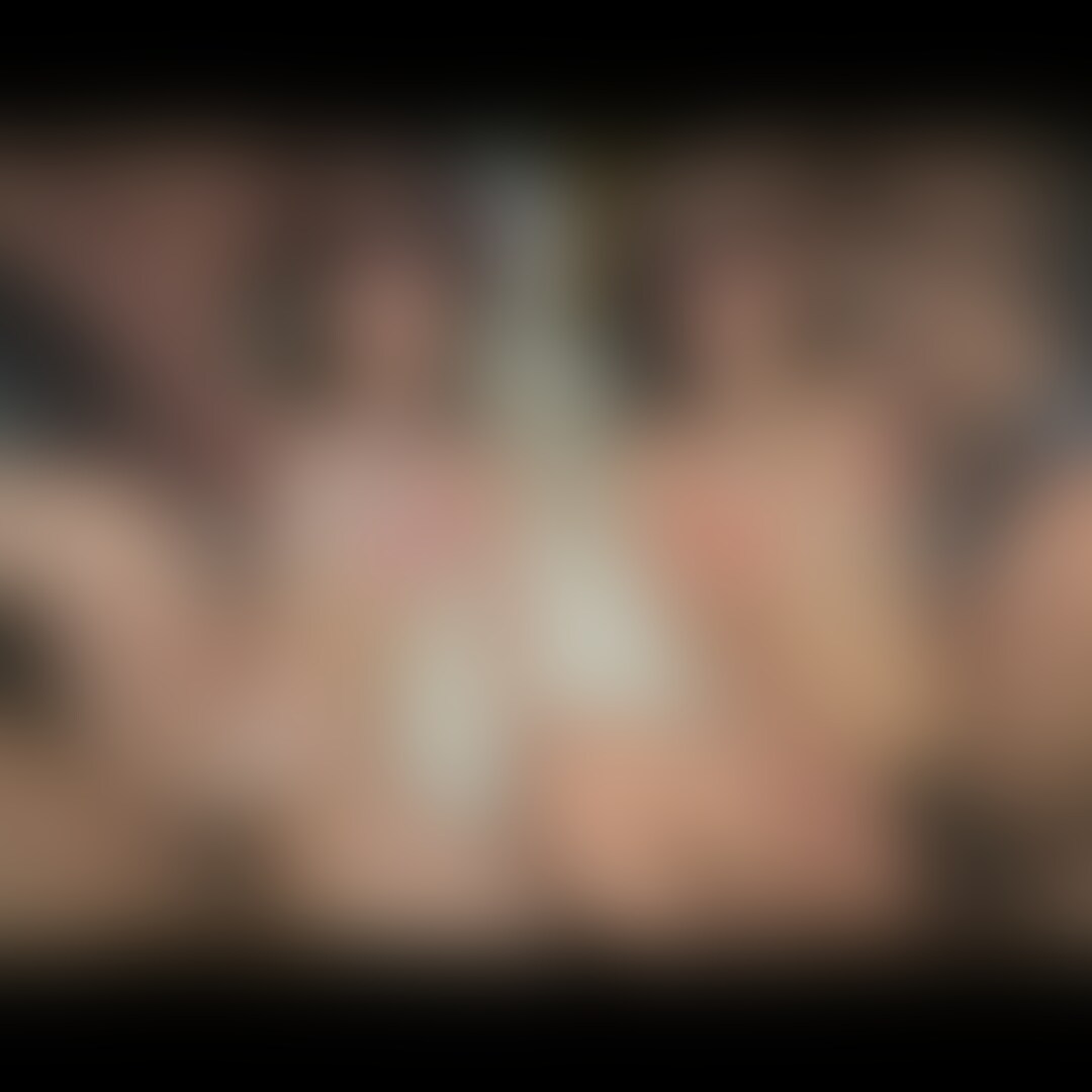 【野獣の会　vol.34】
〜巨乳OL2人と王様ゲーム乱交　顔出しフルver〜

久々にセフレ2人呼んで、宅飲みゲームしてきた🍺🃏

山手で爆飲みしてフルスロットル王様ゲームですぐに脱がせてハメまくった笑
貞操観念低いヤリサー感が出てて良き笑

※無断転載、まとめサイト等への引用は法律違反です。著作権違反等が発覚した場合には法的措置をとります。 (2/2)