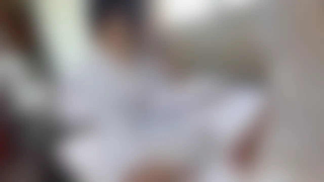 【ダウンロード可能‼️高画質特典有り🎁】
『特典受け取り方法は購入後メッセージに記載📩』
※特典動画はmyfansの規定に則ったモザイク処理を行っています。
《お願い🍑》
再生画面右側のハート🩷マークとブックマークを押してからご視聴ください🙇
★タイトル
【Fカップスタバ店員みみか】無垢な見た目で隠れビッチ!バイト前、あのエプロンで誰にも言えない接客練習!
●作品紹介
本編→54分37秒、2回戦収録
体位、プレイ
↓
おもちゃ、フェラ、松葉くずし、バック
衣装
↓
カルバンクライン、スタバエプロン
●女の子紹介
年齢→19歳
特徴→Fカップ、むちむちすべすべ肌
地味でおとなしい、無垢な雰囲気
実はかなりのビッチ(週5でsexしてるらしい)
今回は初登場のみみかちゃん!
スタバ店員さんです!とにかく可愛い😍
顔が幼いのに胸はFカップ!
バイト前にムラムラすると、いつもオナニーをしてからバイトに行くんだとか。
今回はそんなみみかちゃんのムラムラ、生ちんぽSEXで解消してあげることにしました!
もちろんバイト前にです、、、
●次回予告
★新作
【人妻れなシリーズ4】
発売日→9月14日
★リバイバル作品
【セイラシリーズ5】
発売日→8月24日
※転載・転売・譲渡・無断公開・無断配信を禁止します (2/2)