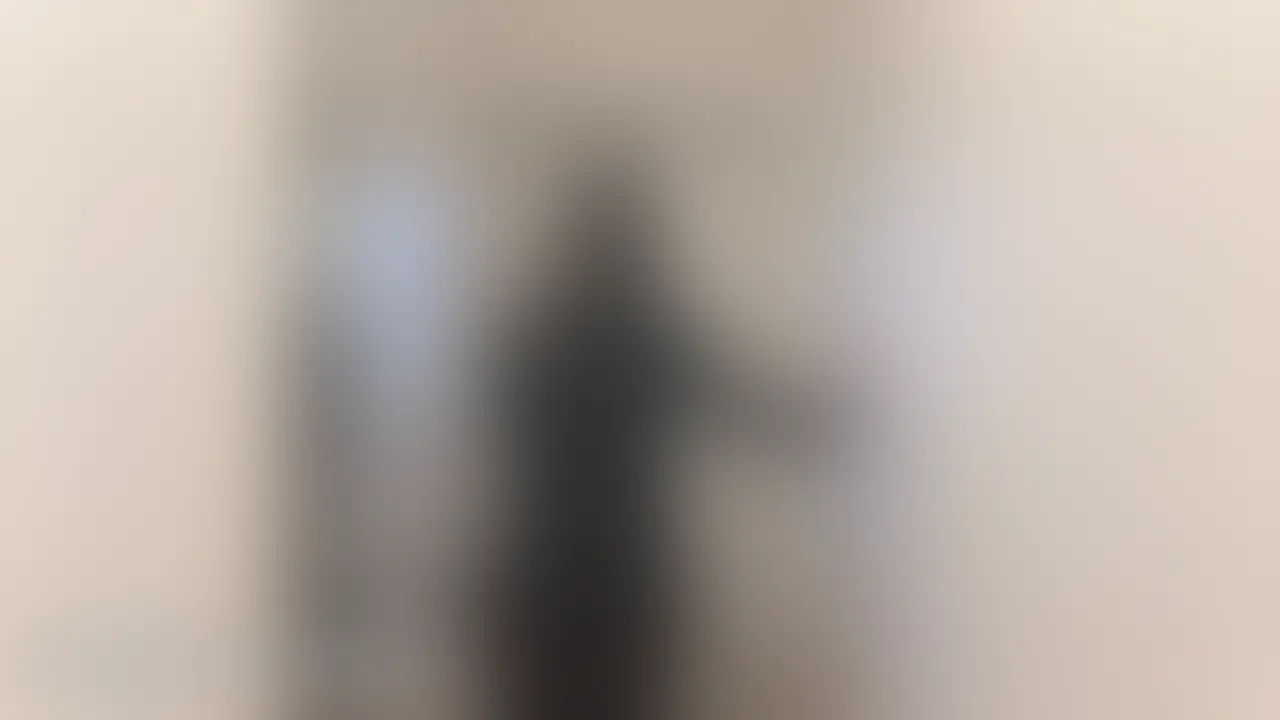 ※この動画に顔のぼかしは入っていません。
こんばんは🌙
アラサーぼっちOLのさおりです。
帰宅中からムラムラしていたので、帰宅後ソッコーでシちゃったよ🥺💓
おまんこグチョグチョで、お漏らしまでしちゃった…// (2/2)