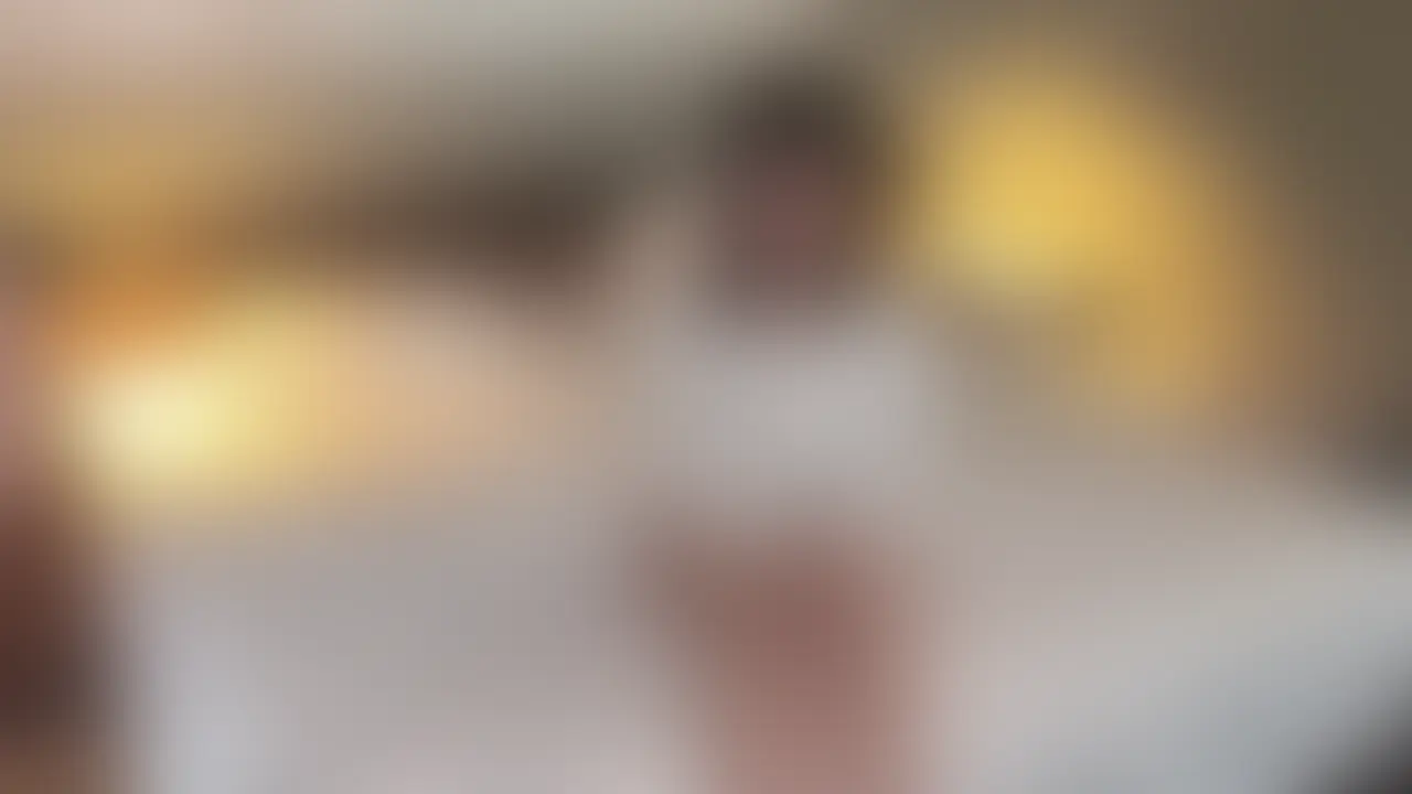 ドスケベ3P♡バチボコ💥オフパコで快楽堕ちしました、、、
……………………………………
こんばんは!もちだです♡
皆さんプランの割引、楽しめてますか?
私もしっかり性生活を楽しんでおりまして♡笑
SNSを見てたら「うっわこの人とヤりたい!」という裏垢男子さんがいらっしゃったので声かけてオフパコに成功しました~!!!
バチボコるでぃ、というアカウント名で活動されてる裏垢男子さんでスイッチャーかつマゾの方はド級マゾヒストなので.....バチボコの言葉に惹かれてセクアポとっちゃいました💗
しかもるでぃさんのほうから「それならもう一人呼びます?」と提案してもらって流れで3Pバチボコオフパコが決定したので......欲張りな私は「どうせならそれ人に見られたい♡♡♡」と思って映像に残してしまいました....
私が二人の男性にぐっちゃぐちゃに犯されて優秀おち〇ぽケースになってる恥ずかしい姿、見てほしいです....♡
もーーーめちゃくちゃきもちかった、、、、♡
近いうちにもう2回くらいしたいなぁ(小声)
……………………………………
右上お気に入りボタン💗&保存🔖で応援いただけたら嬉しいです♡
いつもご声援ご支援ありがとうございます(⸝⸝◜~◝⸝⸝)
各SNSもやっておりますので、ご感想などもいただけましたら幸いです〜! (2/2)