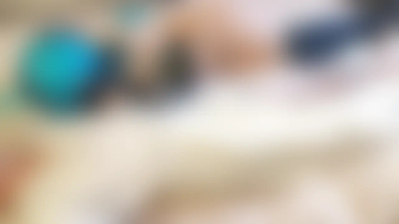 ビキニ・ミ〇さんバックで突かれて激イキ! アフターSEX
Bikini Mi〇-san gets fucked from behind and has a strong orgasm! After sex
行為後の全裸土下座があるのはコスティックだけ!(多分
ビキニ初〇ミ〇さんとハメ撮り!!
個人的にお気に入りのシーンは乳首押し付け手袋手コキです。
騎乗位も大変エロかったです、、、、
Only COSTIK has a naked groveling scene after the act! (Probably
A sex video with Hatsu〇 Mi〇 in a bikini!!
My personal favorite scene is the handjob with gloves pressed against the nipples.
The cowgirl position was also very erotic... (2/2)